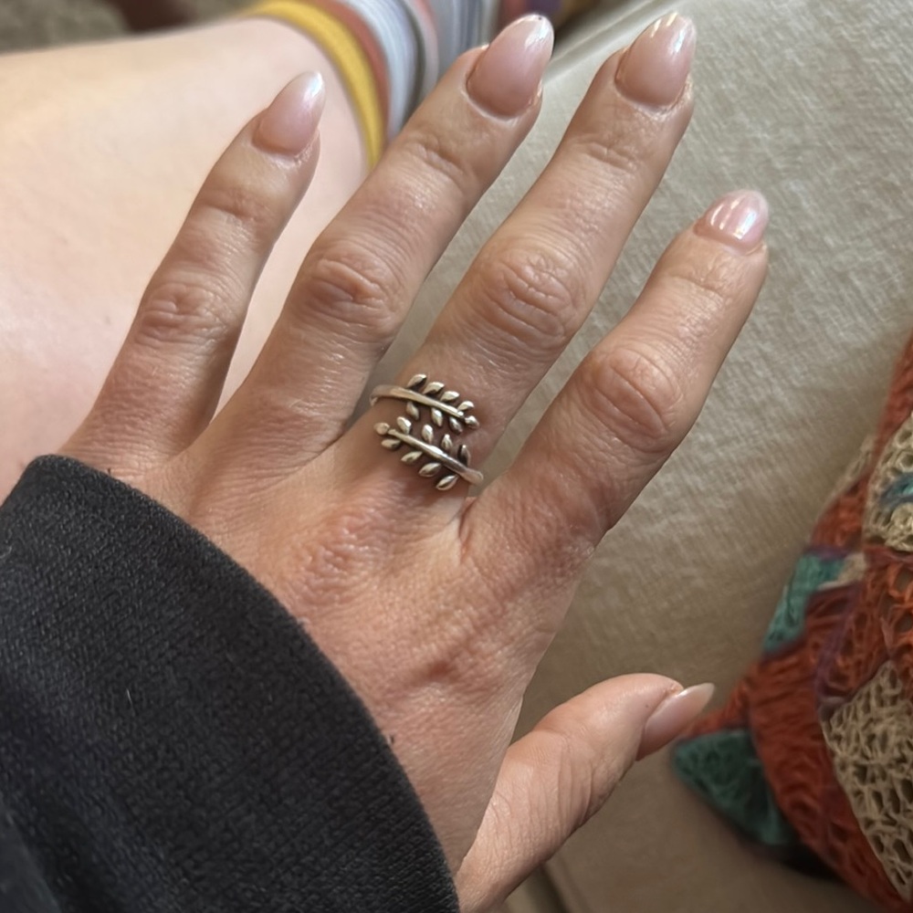 Sterling Silver Leaf Ring